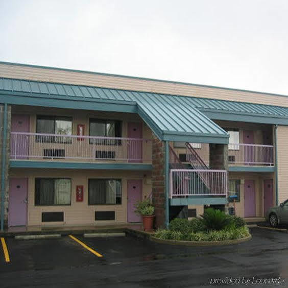 Nola Inn & Suites New Orleans Bagian luar foto