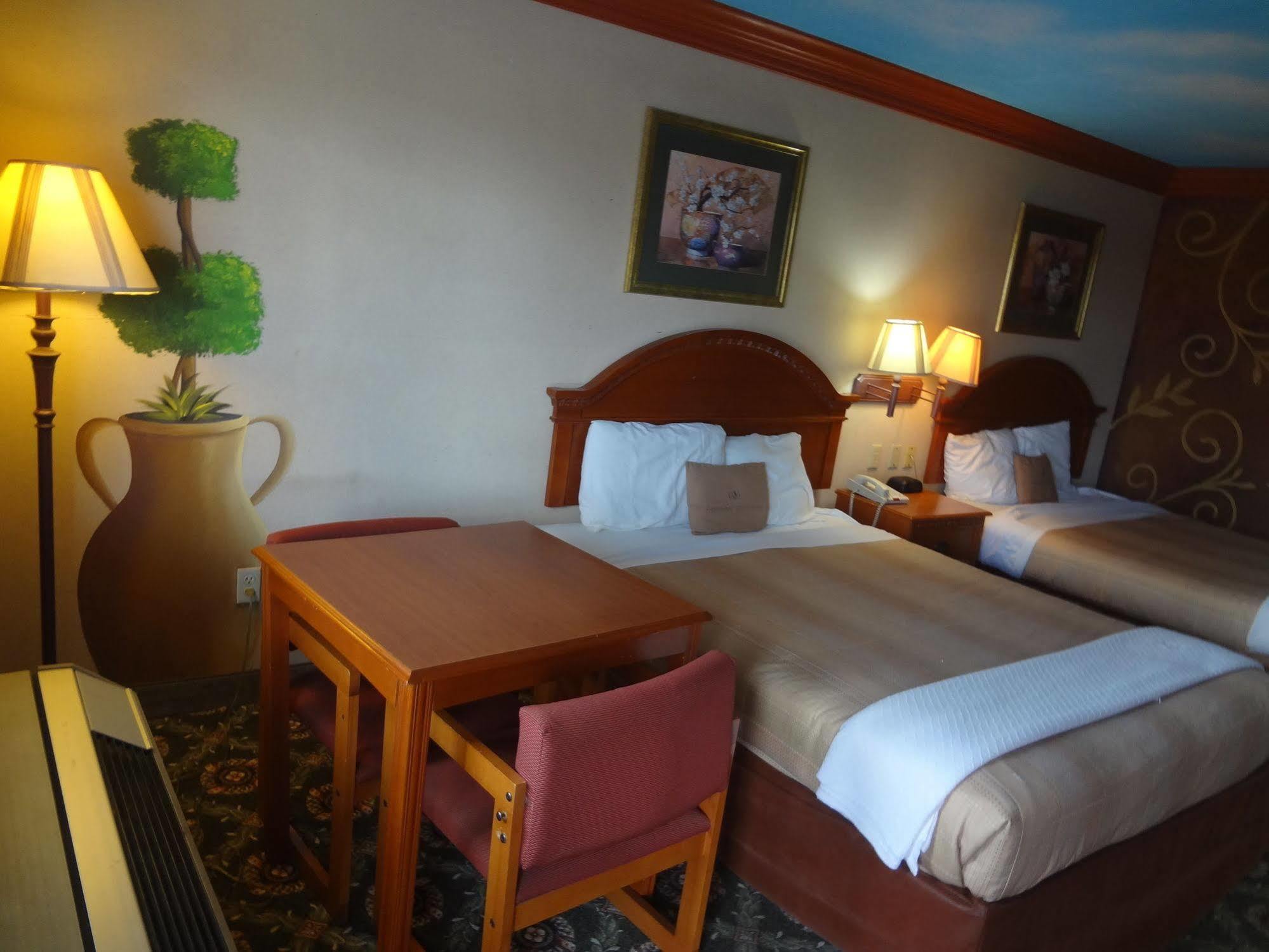 Nola Inn & Suites New Orleans Bagian luar foto