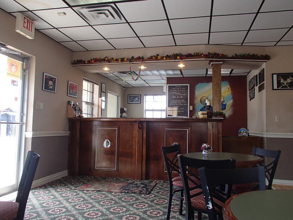 Nola Inn & Suites New Orleans Bagian luar foto