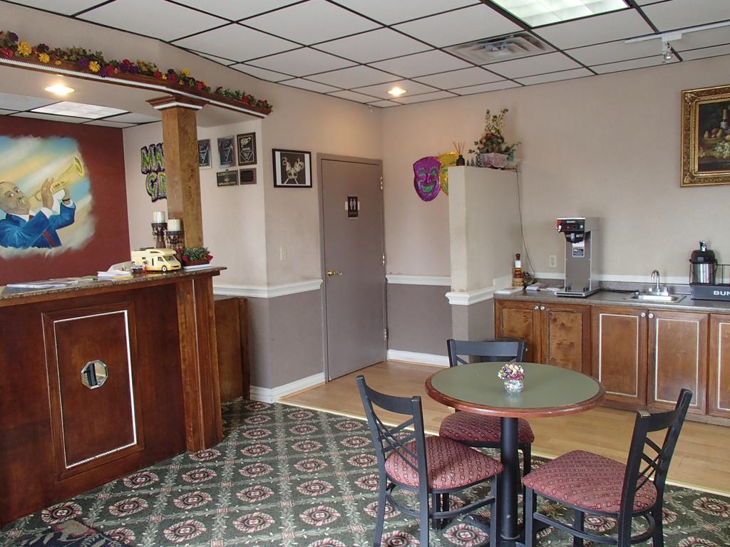 Nola Inn & Suites New Orleans Bagian luar foto